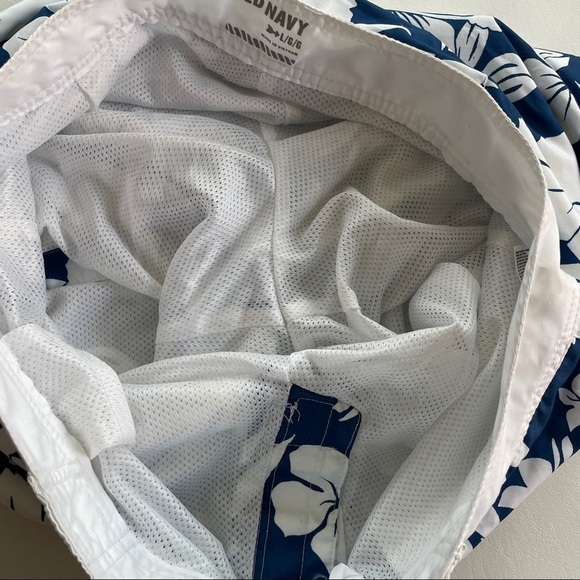 Old Navy Hawaiian Floral Print Board Shorts L - Picture 5 of 8
